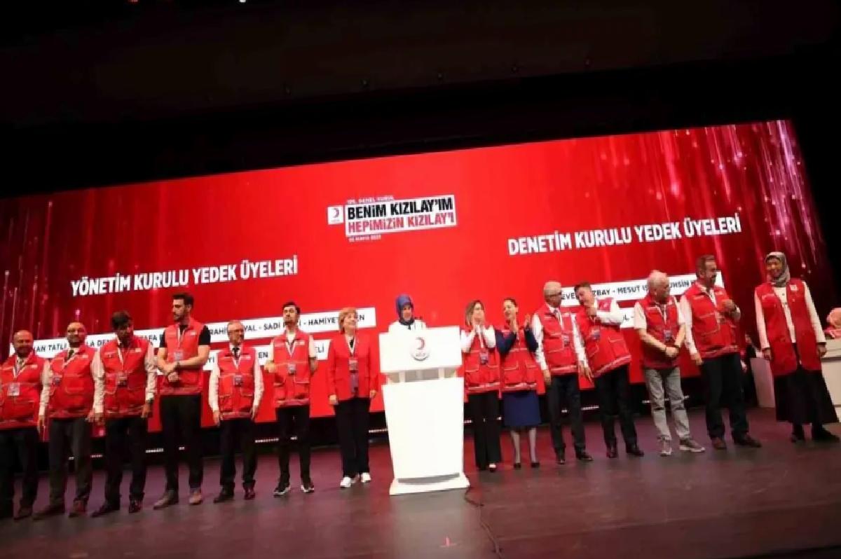 Kütahyalı Semra Tozaraydın Kızılay’ın yeni idarede
