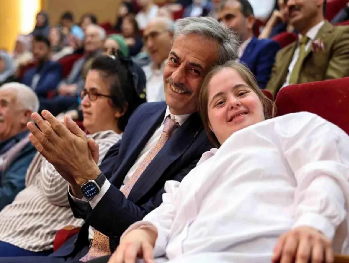 Lider Alemdar, Engelliler Haftası’nda Özel Çocuklarla Bir Ortaya Geldi