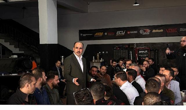 Lider Altay, Çalışan Gençlik Meclisi ile Araba ve Motor Spor Kulübü Üyeleriyle Buluştu