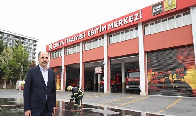 Lider Altay “Gönüllü İtfaiyecilik” Eğitimi Alan Üniversite Öğrencileriyle Buluştu