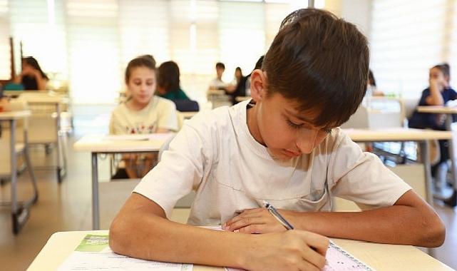 Lider Filiz Ceritoğlu Sengel: Her vakit gençlerimizin yanındayız