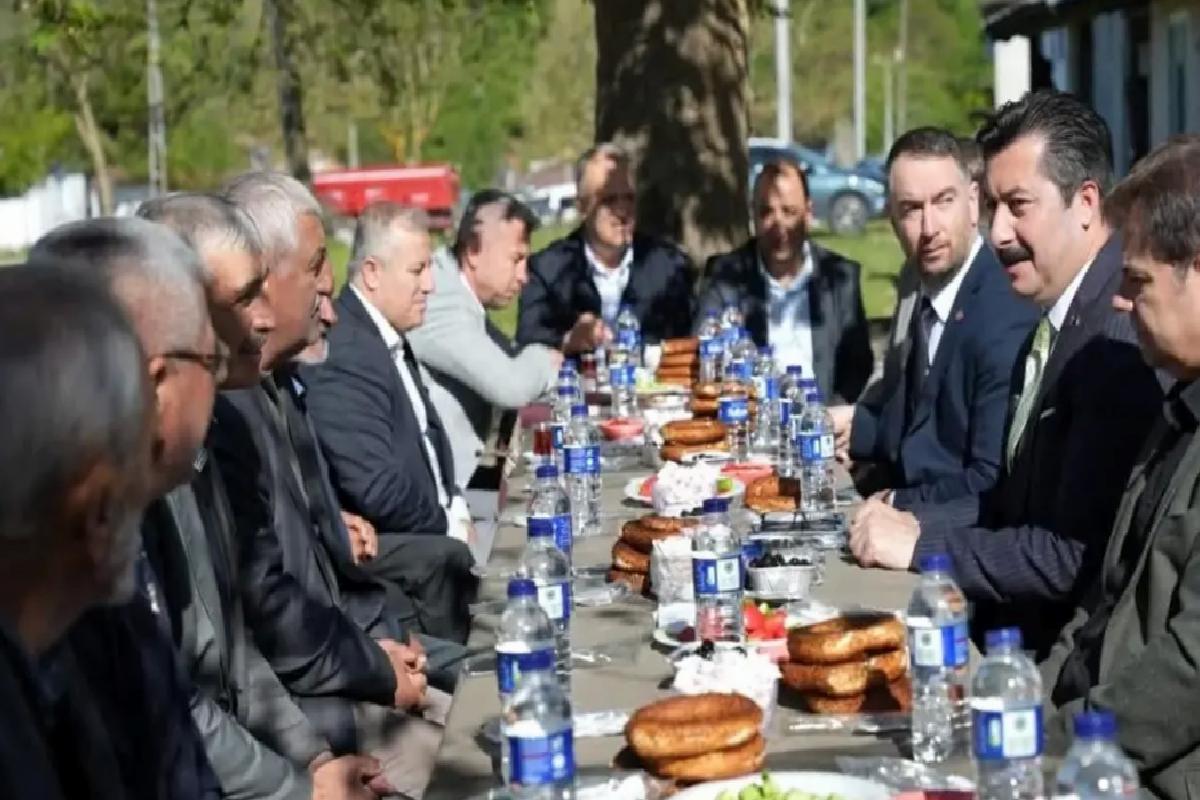 Lider Özel: “Her şey Yenişehir halkı için”