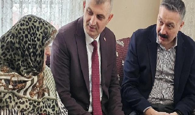 Lider Sezer’den Anneler Gününde manalı ziyaret