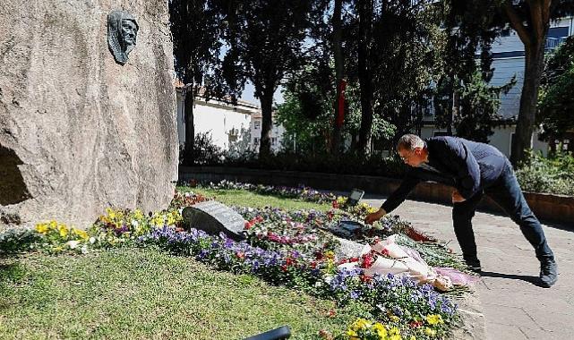 Lider Tugay Zübeyde Hanım’ın anıt mezarını ziyaret etti