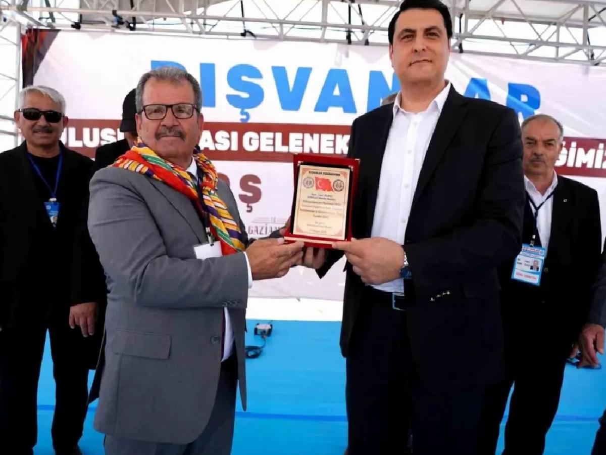 Lider Yılmaz’a Rışvanlardan sevgi seli