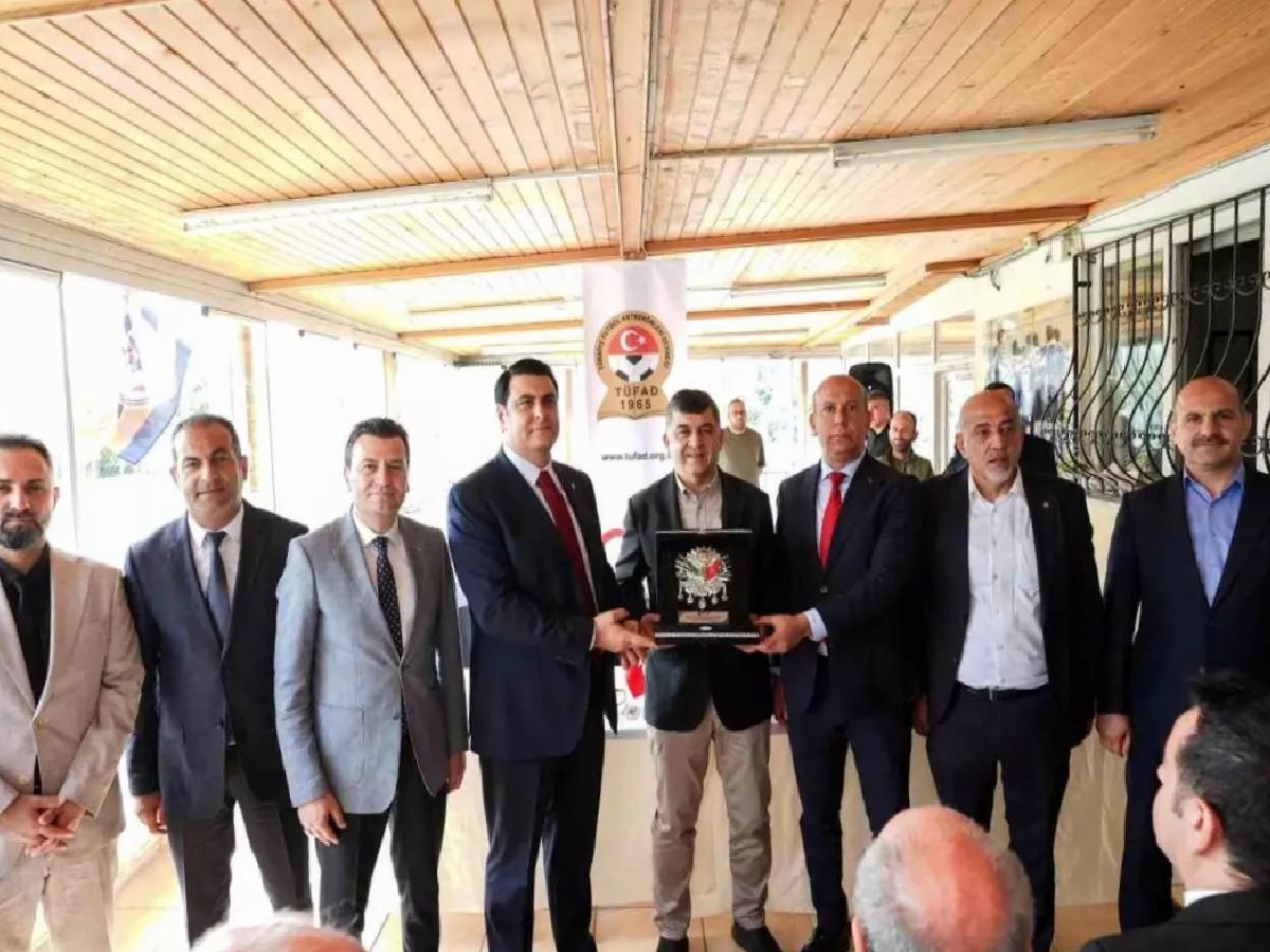 Lider Yılmaz’dan teknik adamlara moral ziyareti