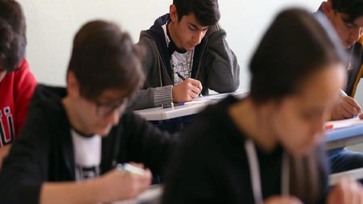 Liselerle ilgili 3 farklı model masada: Eğitim müddeti kısalacak mı