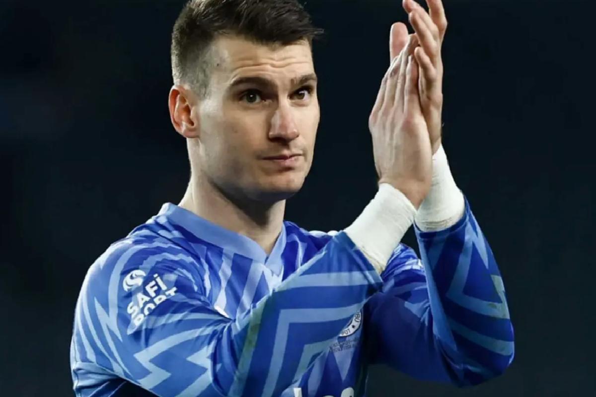 Livakovic’ten bitime 5 hafta kala Fenerbahçe’ye şok