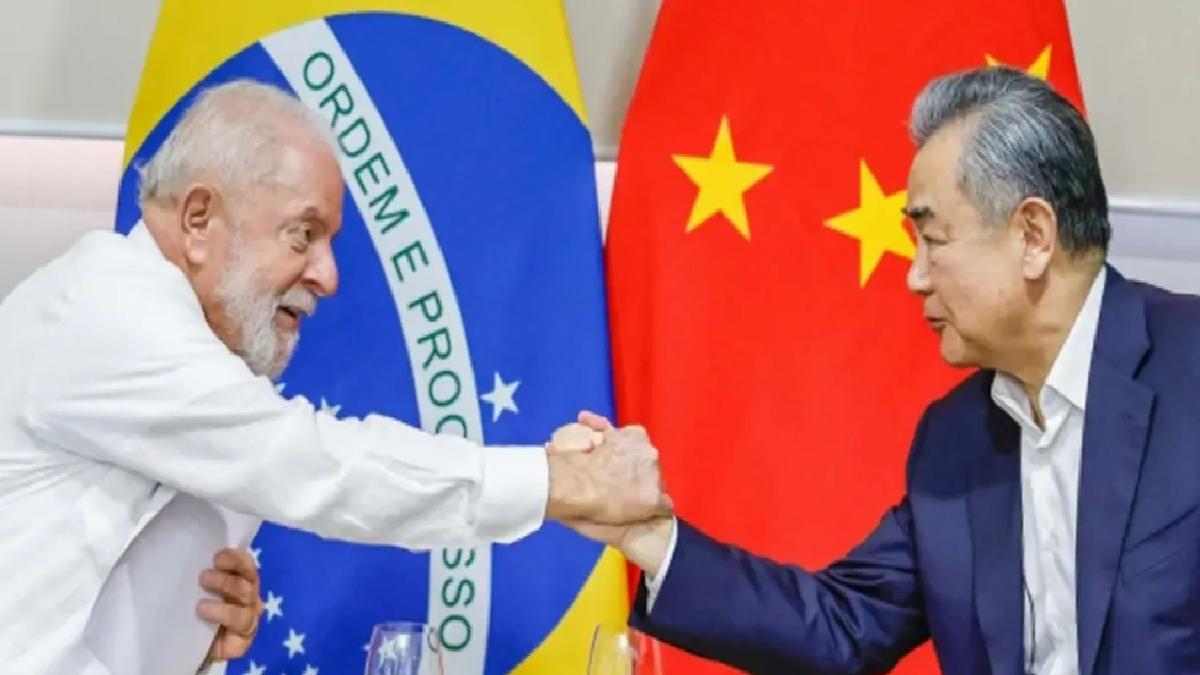 Lula ve Wang Yi Görüştü