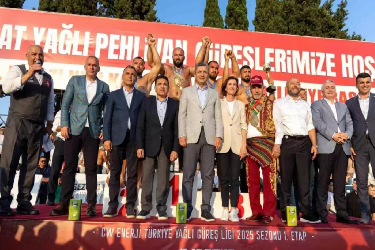 Manavgat’ta Yağlı Pehlivan Güreşleri Coşkuyla Tamamlandı