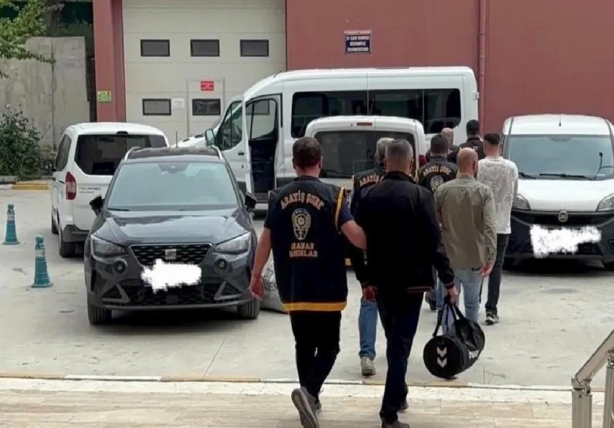 Manisa’da 24 Aranan Şahıs Yakalandı