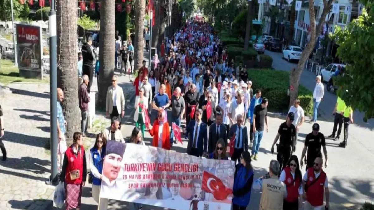 Manisa’da Gençlik Haftası Kutlamaları
