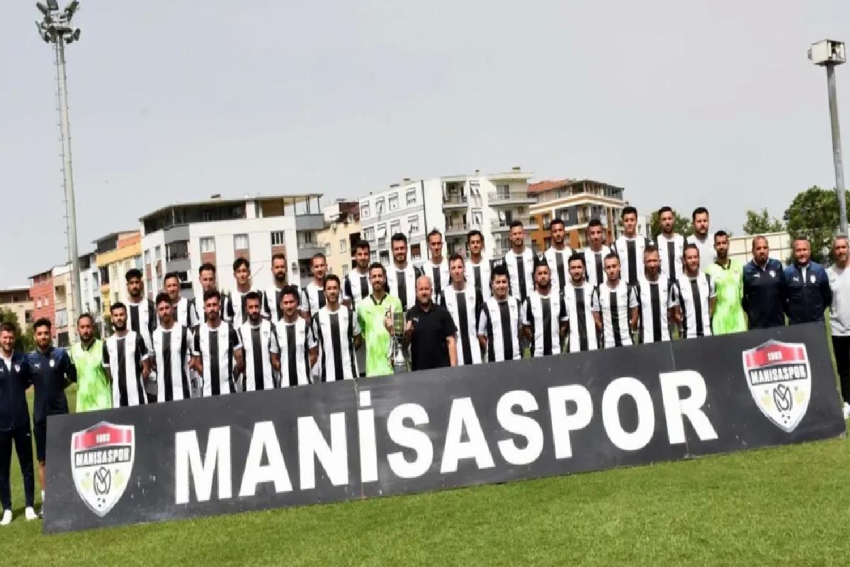 Manisaspor Şampiyonluk Kupasını Aldı