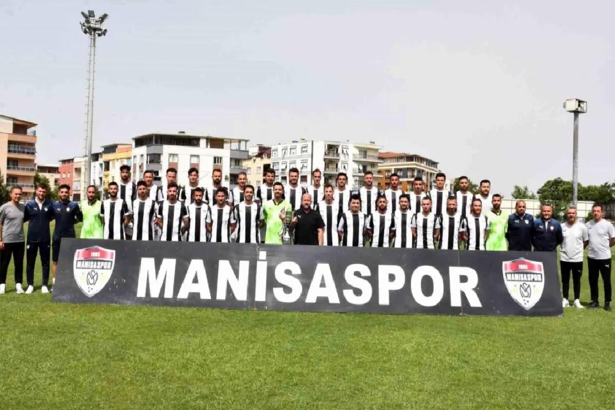 Manisaspor Şampiyonluk Kupasını Aldı