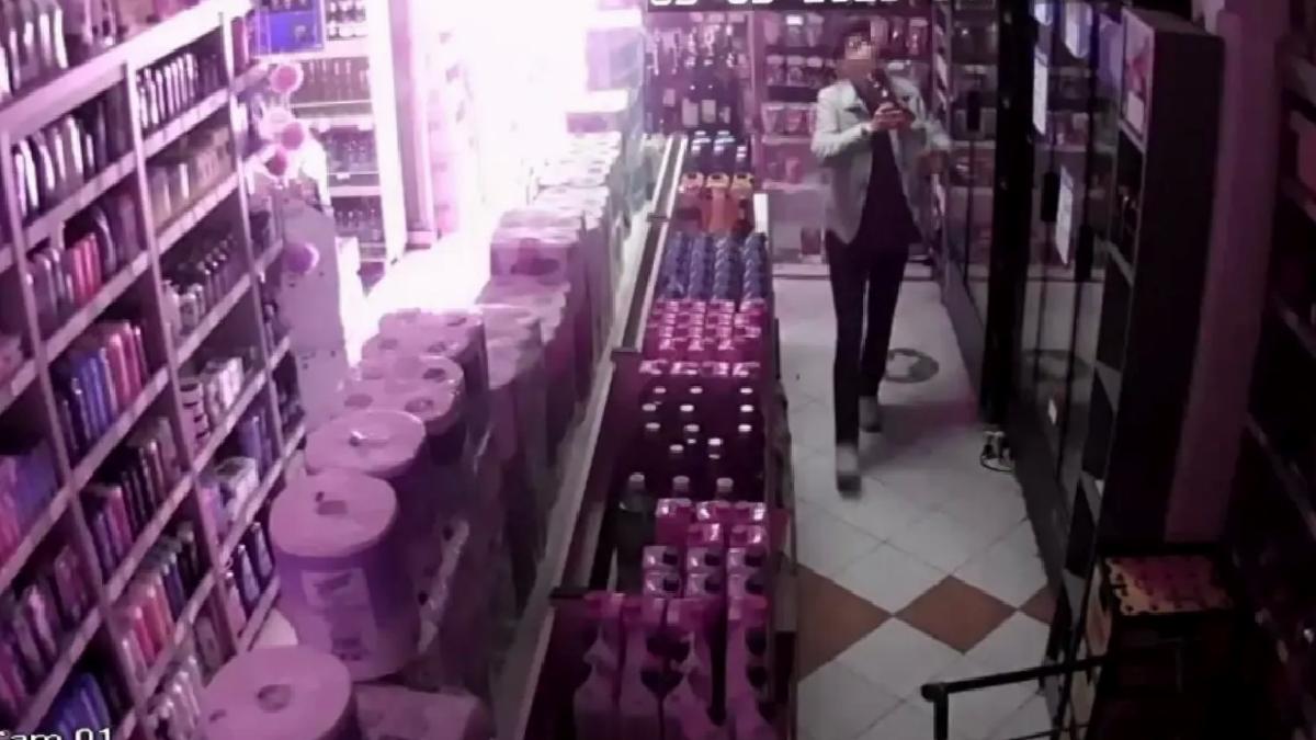 Market Hırsızlığı: 4 Bin Liralık İki Şişe Çalındı
