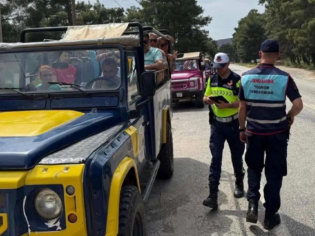 Marmaris’te Cip Safari Kontrolü: 7 Şoföre Ceza