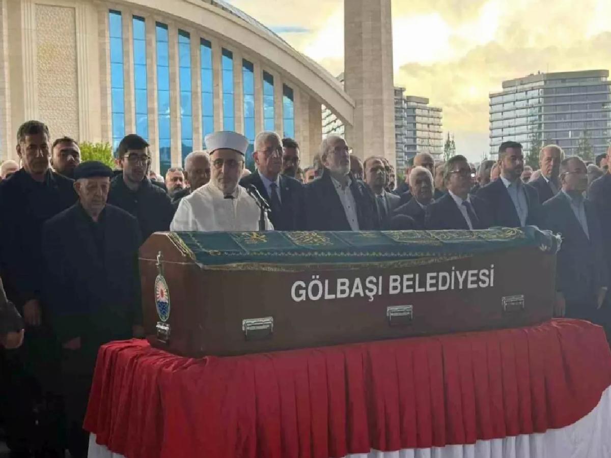 Mehmet Ekici Son Seyahatine Uğurlandı