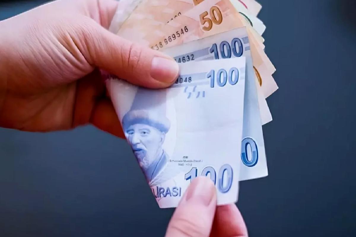 Memur ve emekliler maaş artırımı için gün saymaya başladı