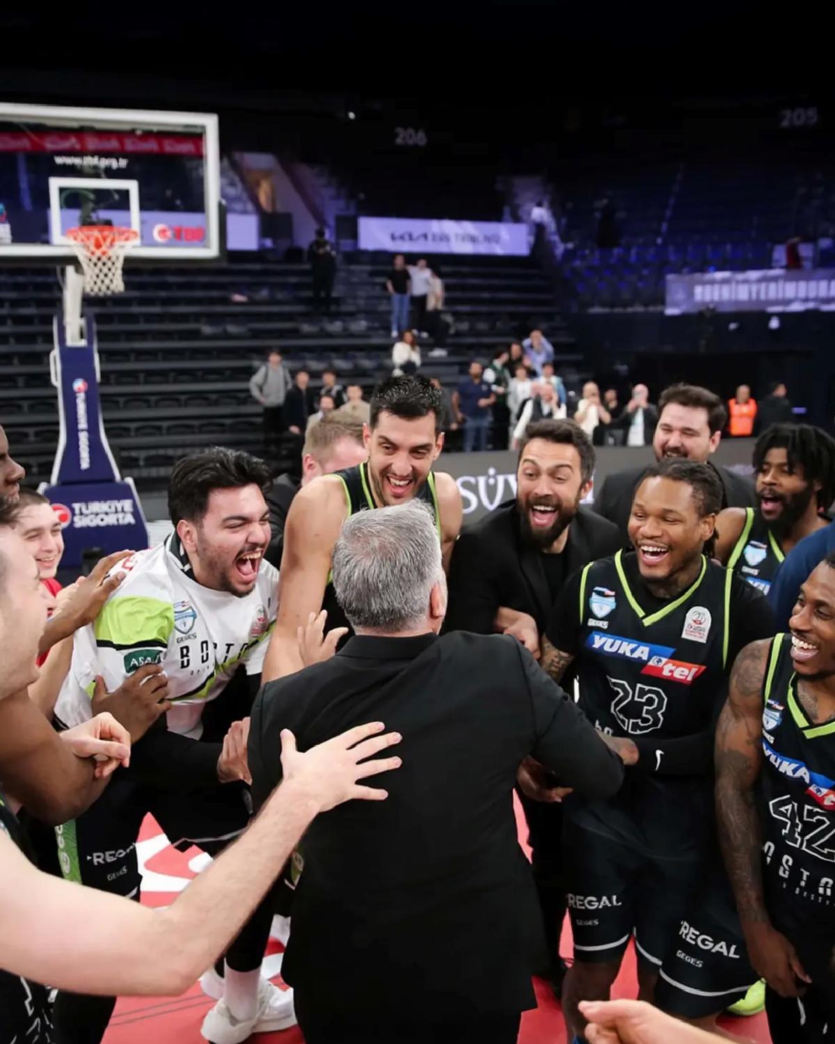Merkezefendi Basket Tarih Yazdı