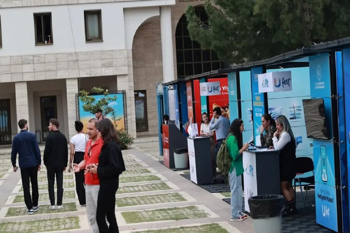 Mersin’de Gençlik Şenliği UFEST Başladı