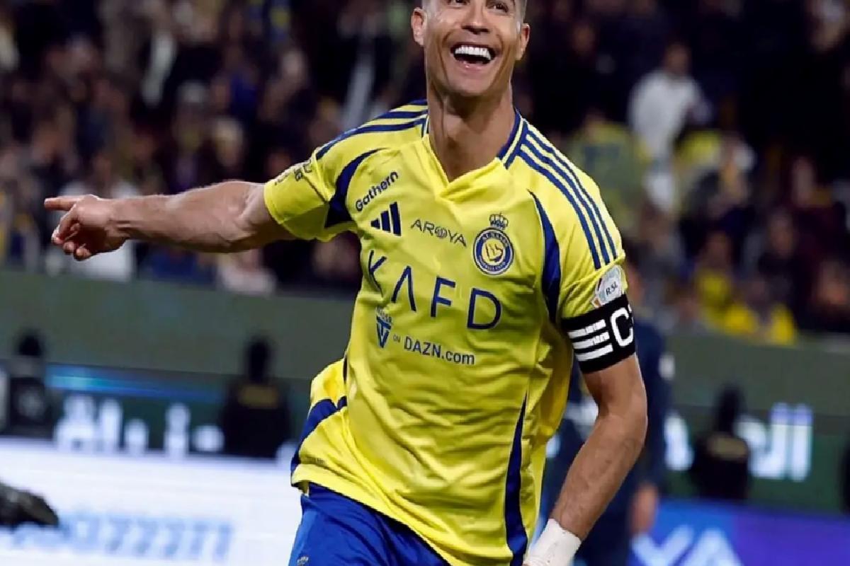 Messi ile rakip olabilir! Futbol dünyasını şoke edecek Ronaldo bombası