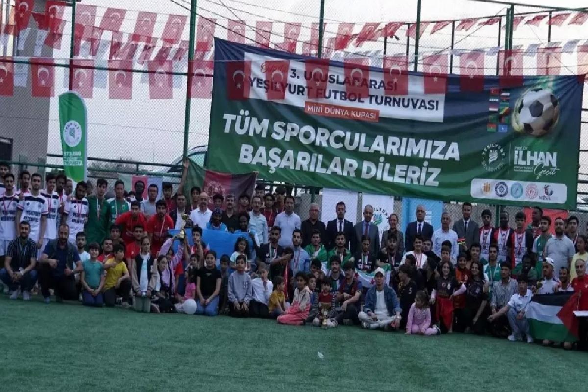 Milletlerarası Yeşilyurt Futbol Turnuvası’nda Şampiyon Suriye Karması