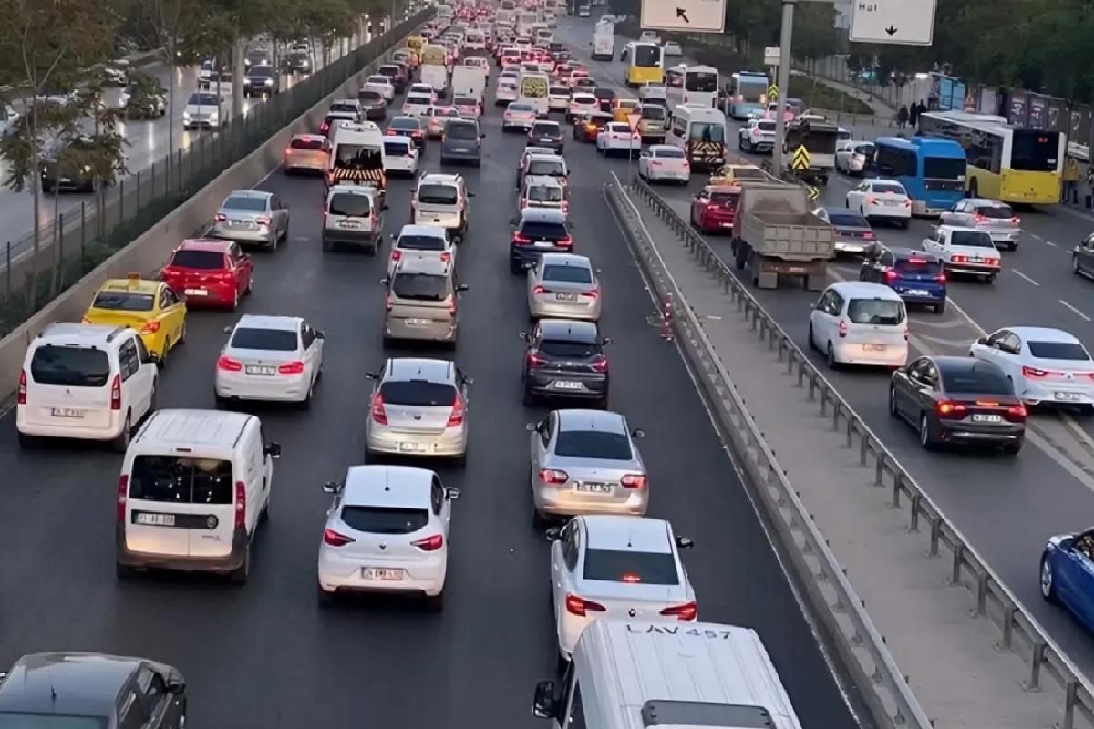 Milyonlarca araç için müjde! Bu kere indirim geliyor