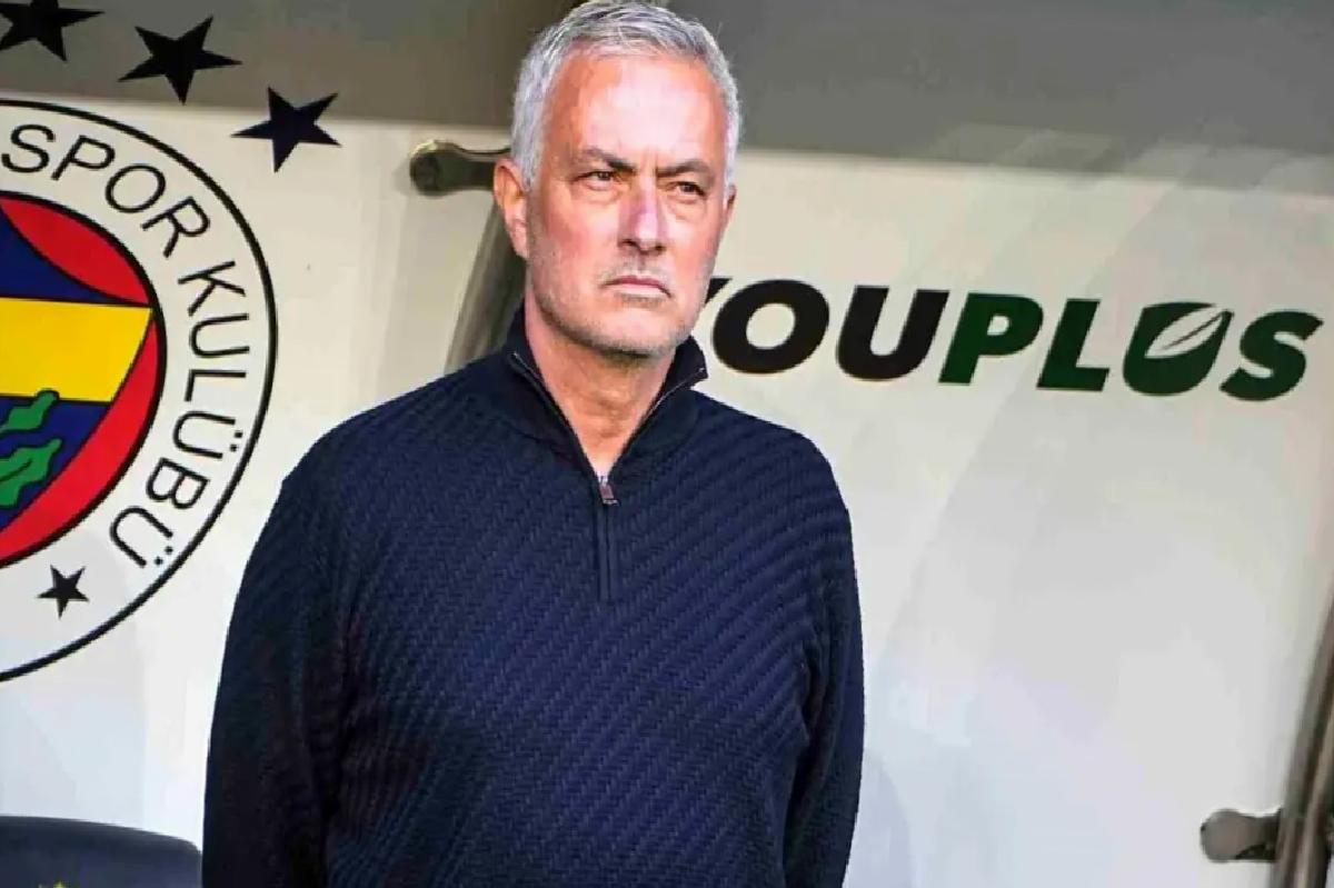 Mourinho Derbilerde Galip Gelemiyor