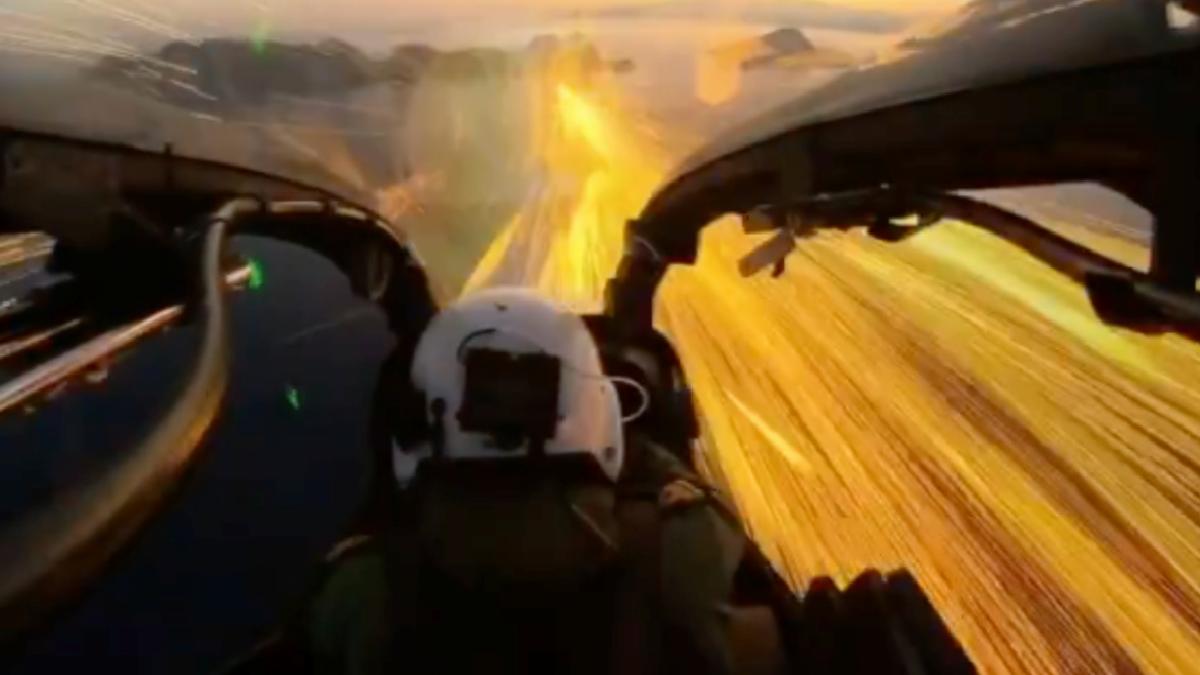 MSB, tatbikatta helikopterden atış imgesi paylaştı