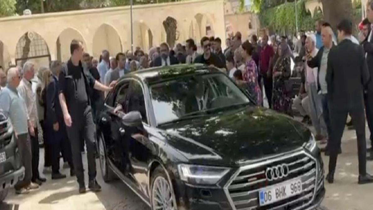 Müsavat Dervişoğlu’ndan reaksiyon çeken hareket