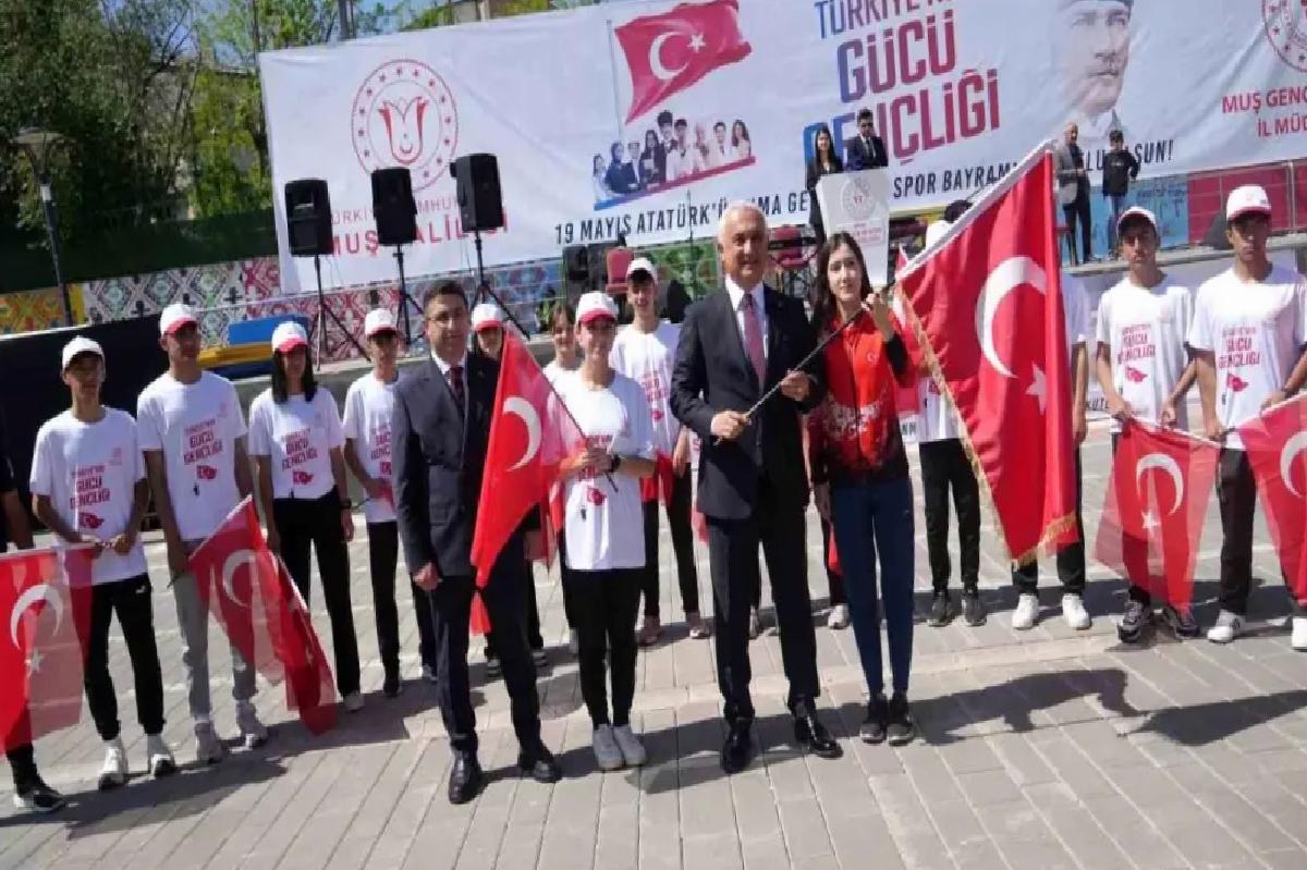 Muş’ta 19 Mayıs coşkusu