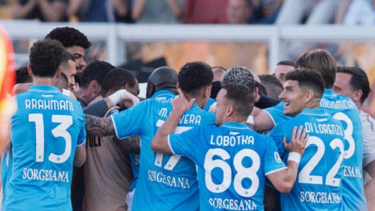 Napoli’ye Lecce karşısında tek gol yetti