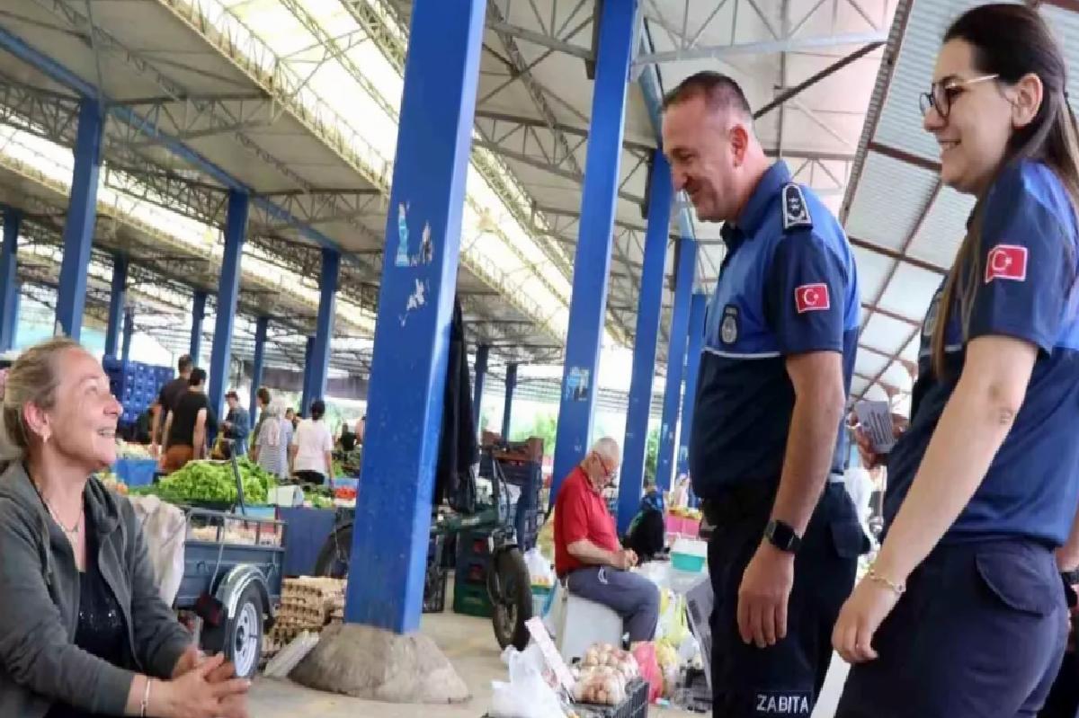 Nazilli Belediyesi, Cumartesi Pazarında Kontrollerini Sürdürüyor