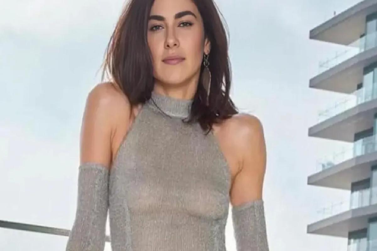 Nesrin Cavadzade hamasette hudut tanımıyor! Yatakta kahve pozuyla özgüvenini konuşturdu