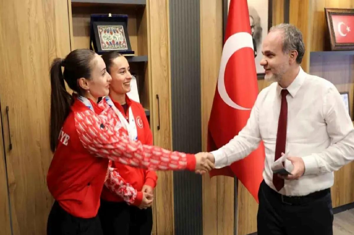 Niğde Üniversitesi’nin Şampiyon Kardeşleri