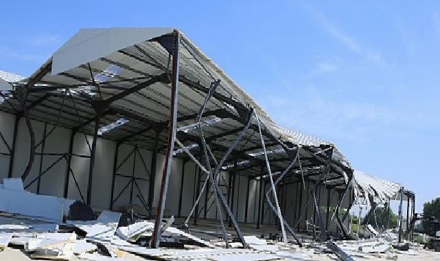 Nilüfer’de iki kaçak fabrika yerle bir edildi