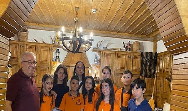 Öğrencilerden Kültür Konutu’na ziyaret