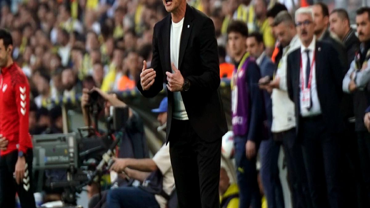 Ole Gunnar Solskjaer, galibiyet sayılarında Jose Mourinho’yu geçti