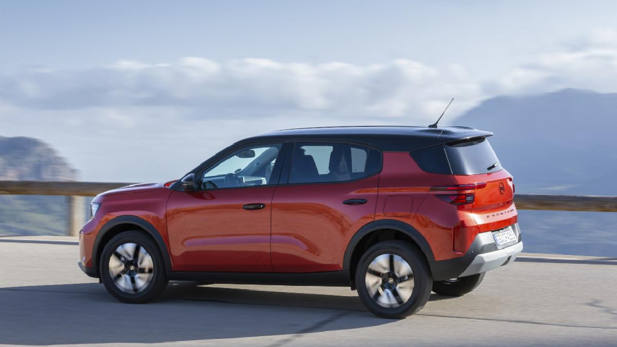 Opel Frontera, elektrikli ve hibrit seçenekleriyle Türkiye’de satışta