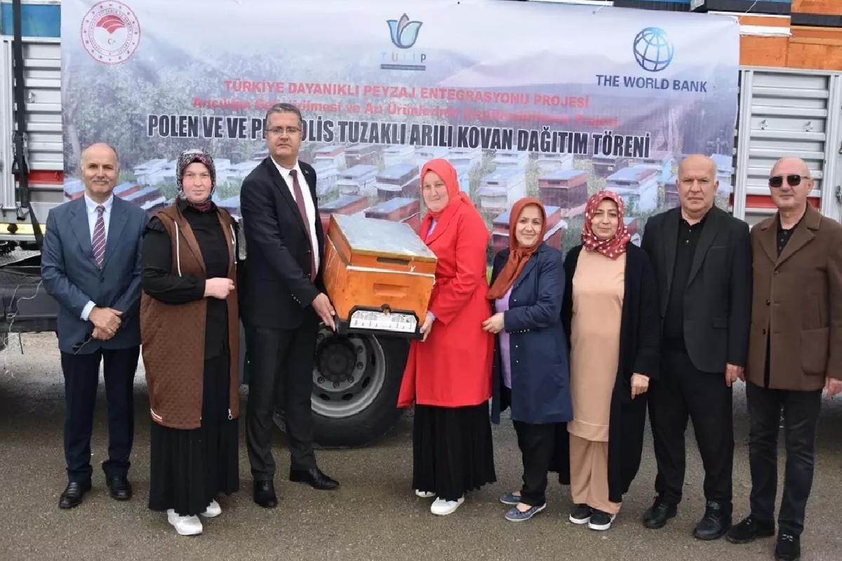 Ordu’da Arıcılara Kovan Dayanağı