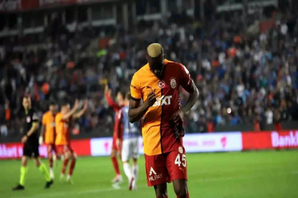 Osimhen Rekor Kırdı