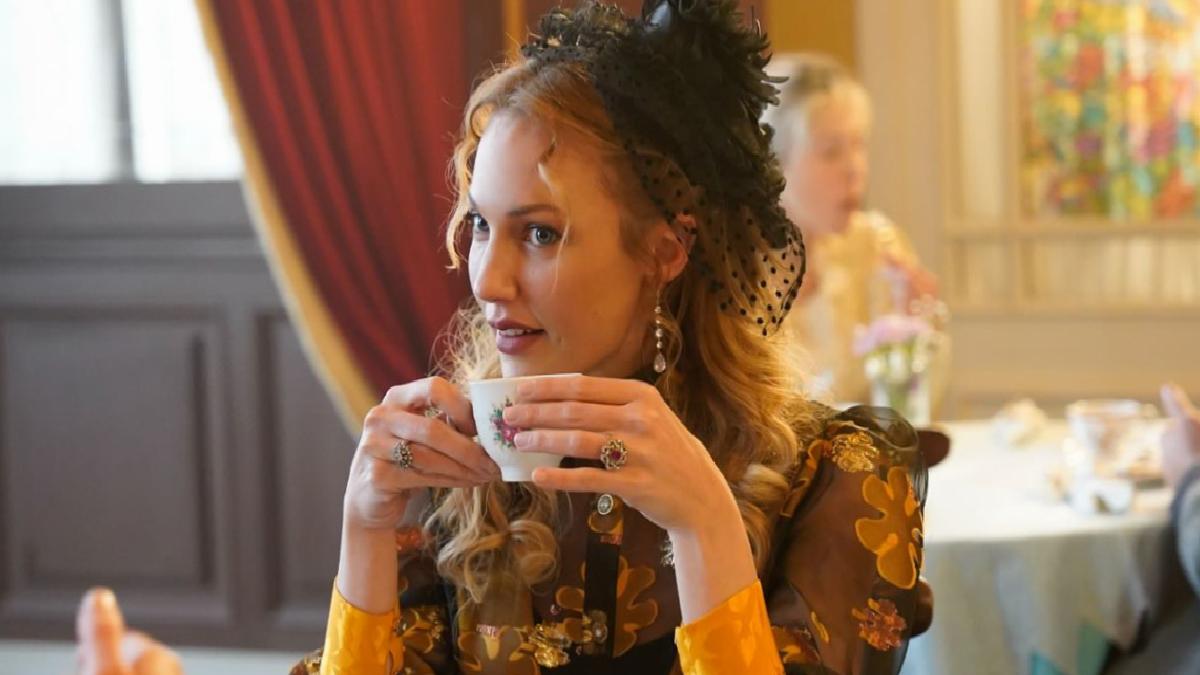Oyuncu Meryem Uzerli anneliğini anlattı: “Hem disiplinli hem rahatım”
