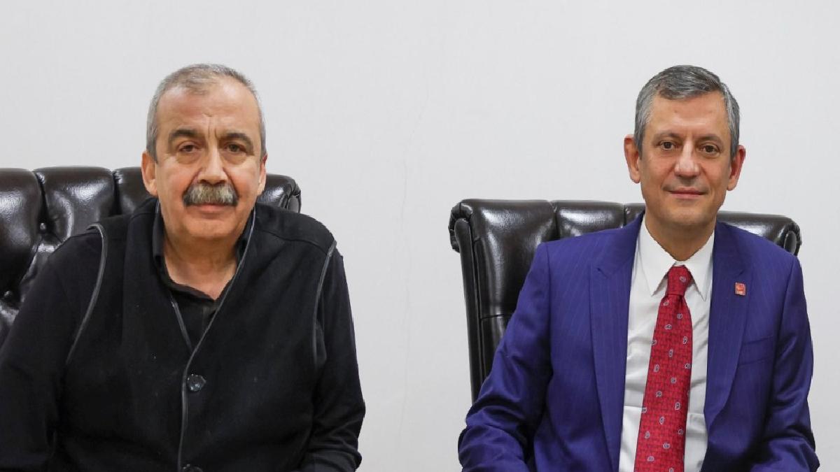 Özgür Özel’den Sırrı Süreyya Başkan için taziye bildirisi