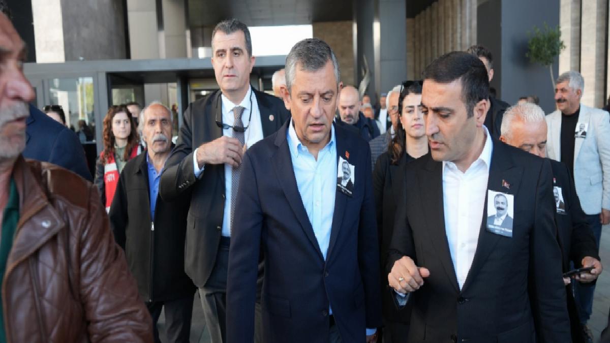 Özgür Özel’e saldıran kuşkulu: Spontane olarak sağ elim kalktı