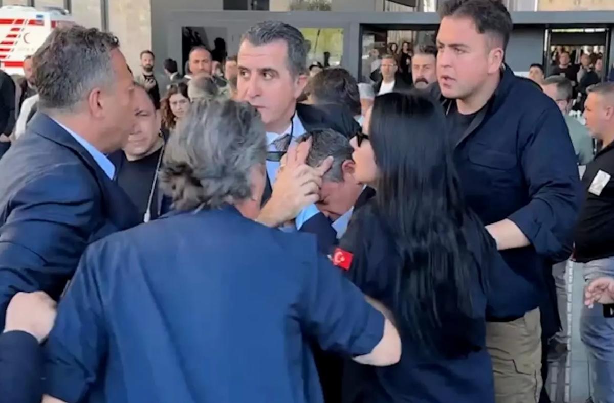 Özgür Özel’e Yumruklu Hücum