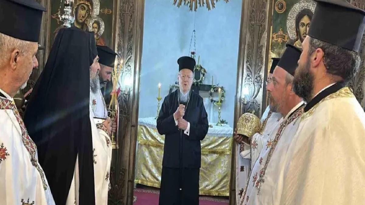 Papaz Malliaris Terfi Etti