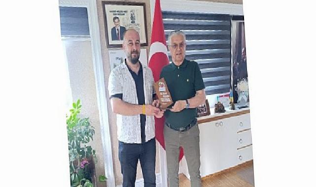 Polat Dede’den Lider Topaloğlu’na teşekkür ziyareti