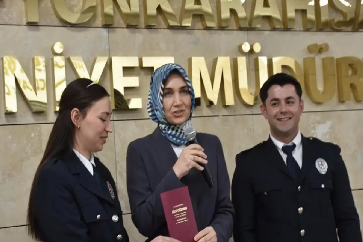 Polis Çiftten Üniformalı Nikah Merasimi