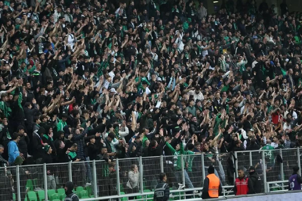 Sakaryaspor Son Haftada Galip