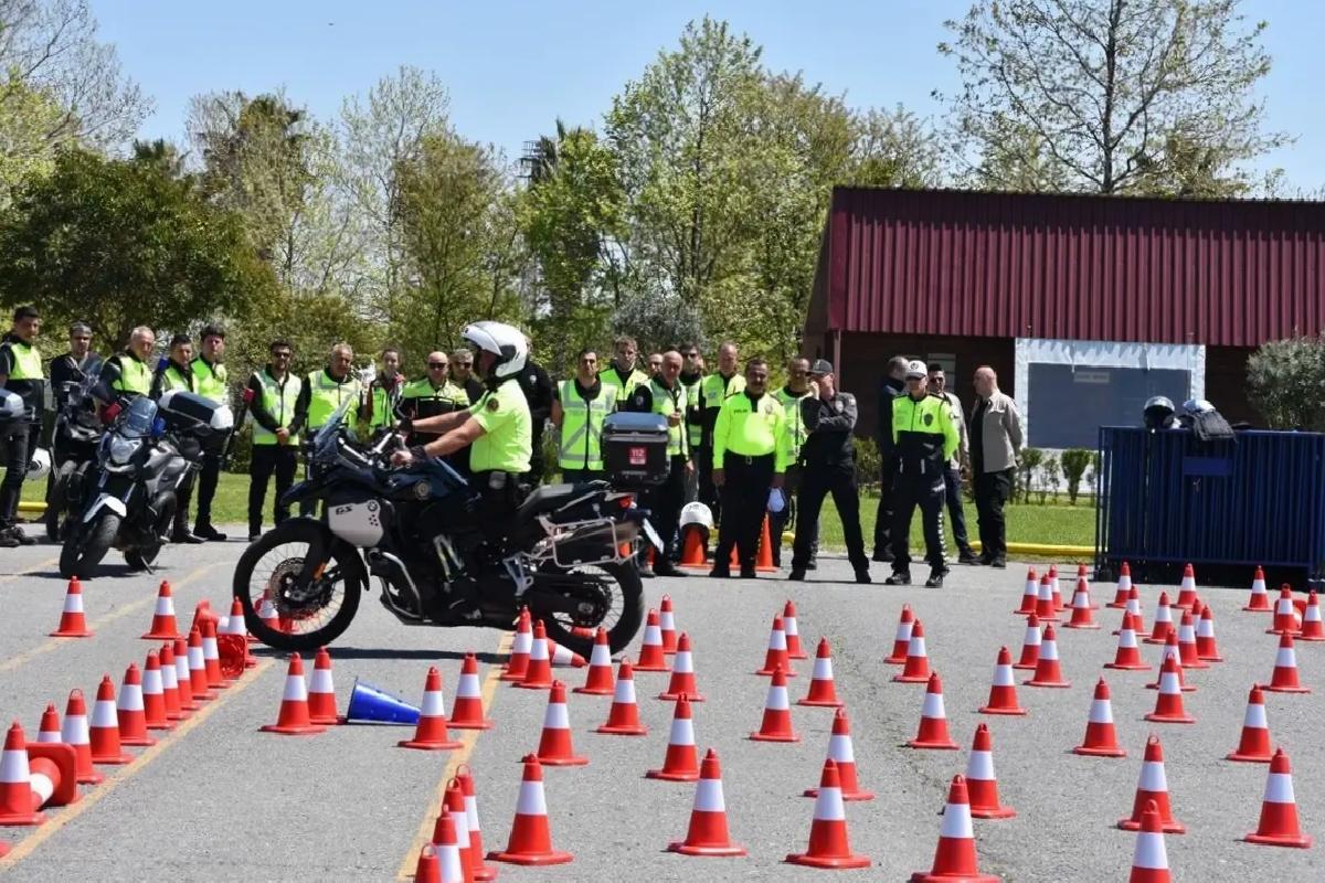 Samsun’da Motosikletli Polis Kursu Kontrolü